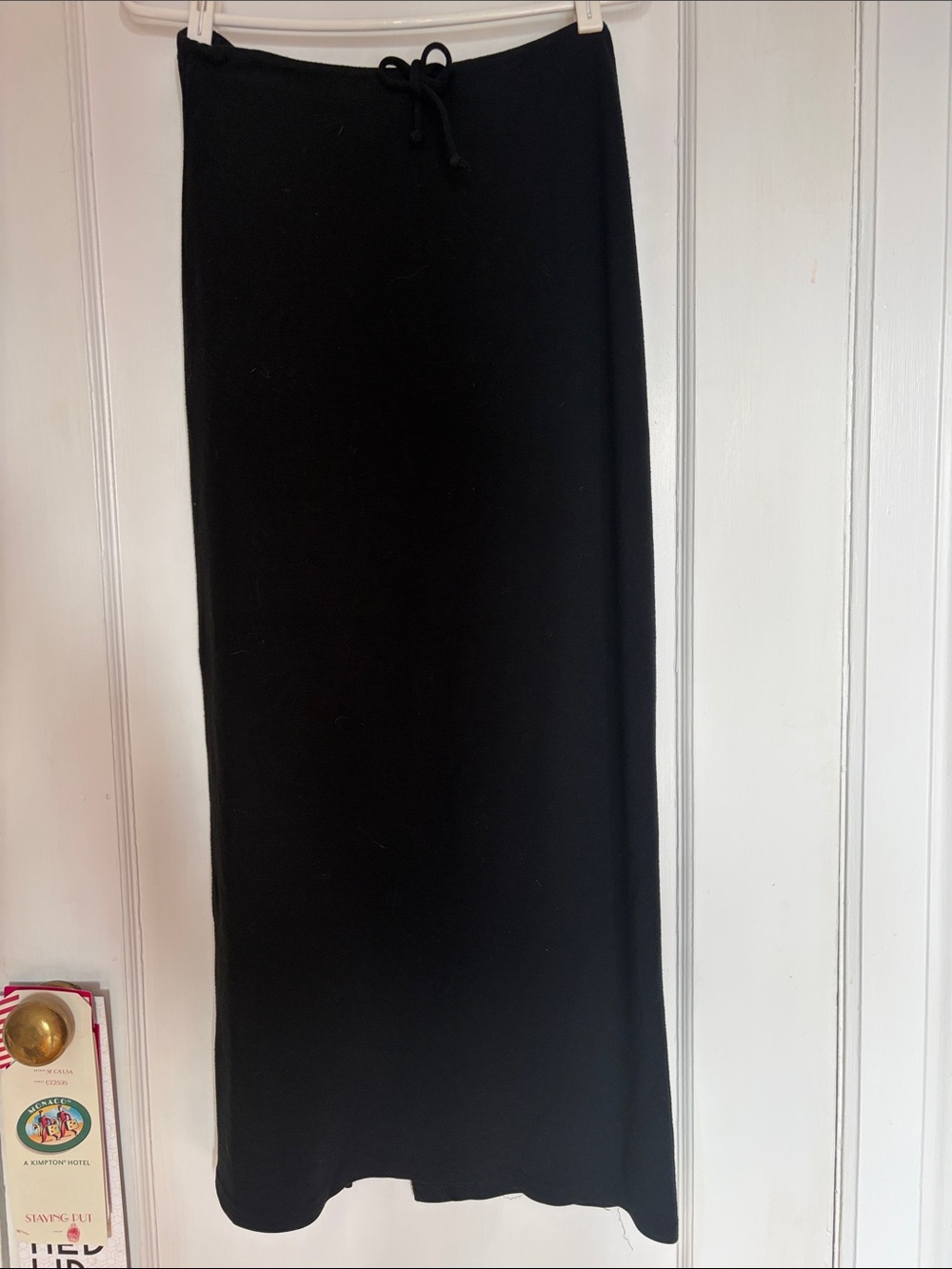 Caractere long black skirt